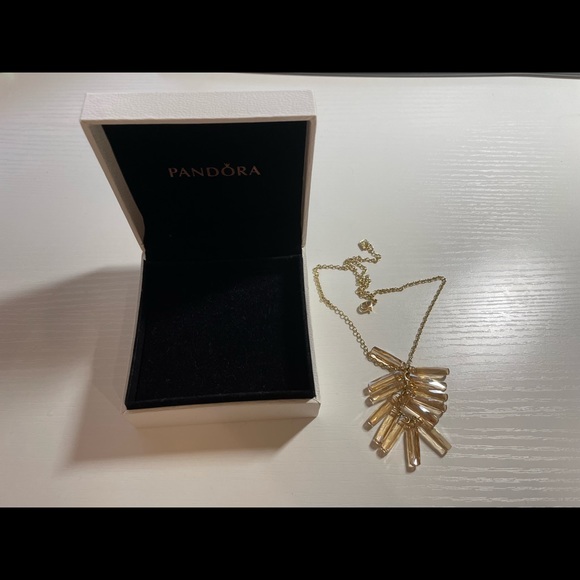 Brand new Pandora women necklace - Picture 2 of 3